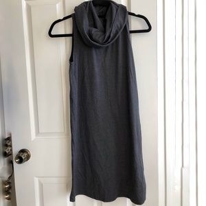 Sleeveless cowl neck dress / tunic